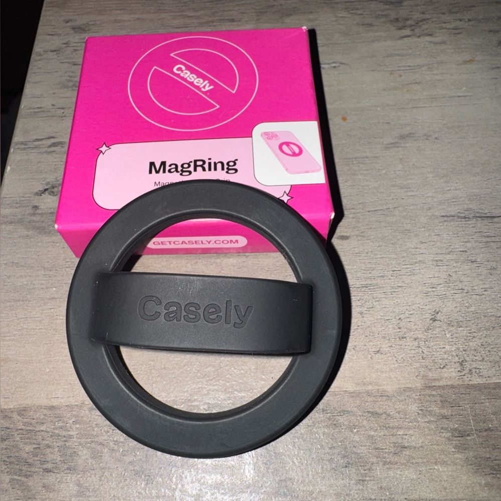 Casely Black MagRing Phone Holder